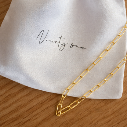 Luxe Gold Paperclip Chain Bracelet
